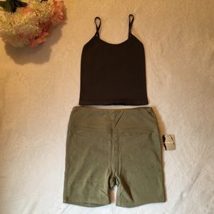 Free people hot shot and top yoga outfit!